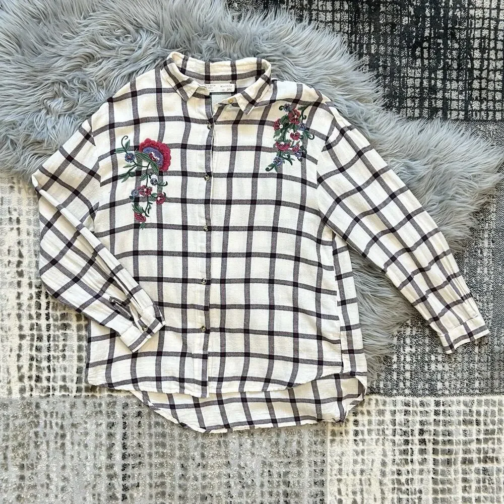 Zara Youth Girls Embroidered Floral On Plaid Button Up‎ size 13/14 Grunge Style